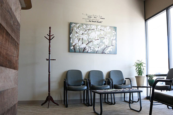 Chiropractic Menomonee Falls WI Office Lobby